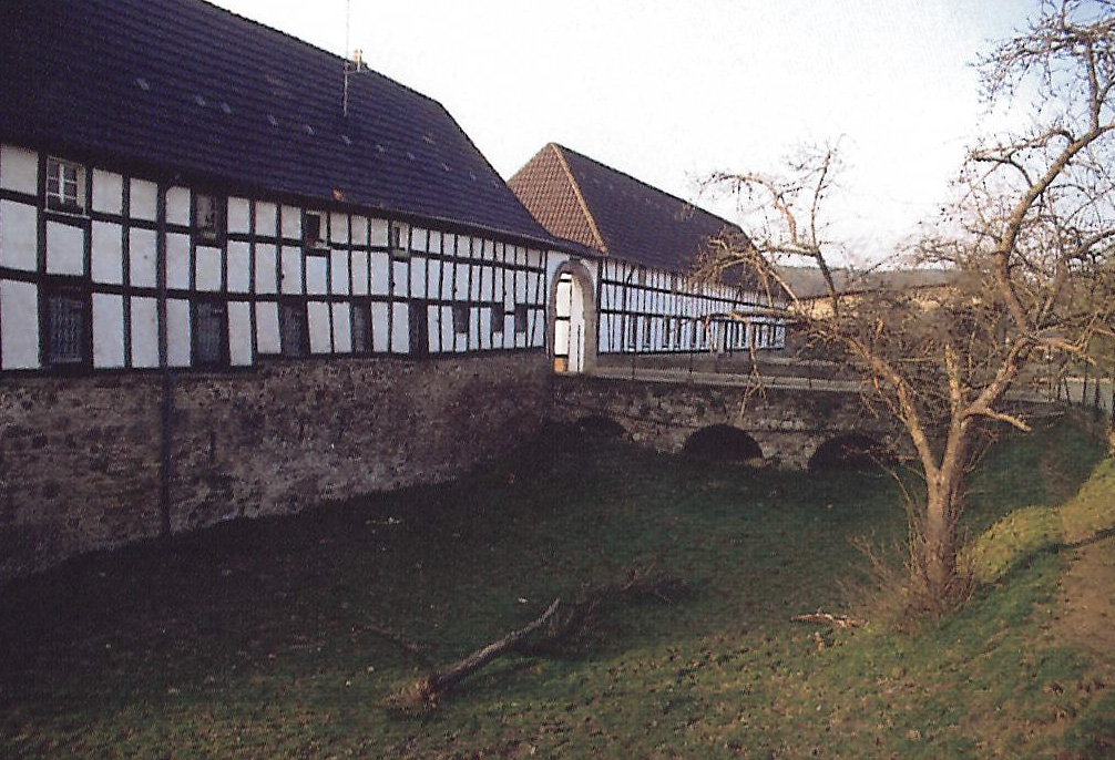 Burg Lohmar mit Vorburg