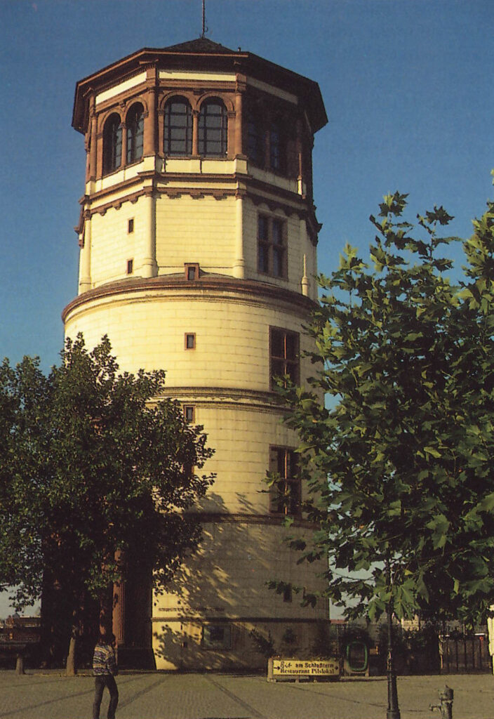 Schloßturm in Düsseldorf-Altstadt