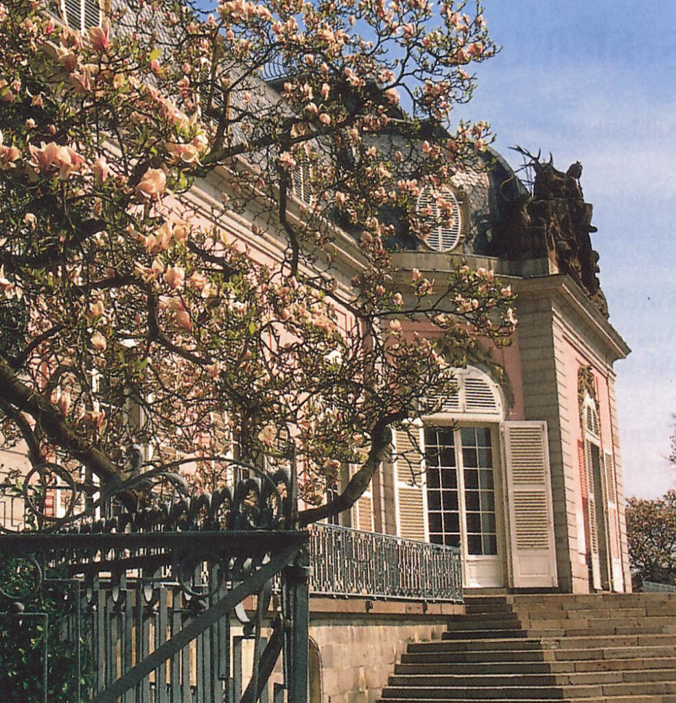 Schloß Benrath nah seitlich