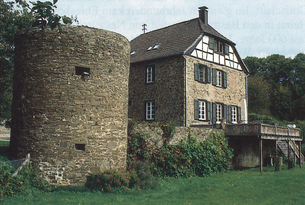 Burg Merten (gegenüber dem Schloß) in Eitorf